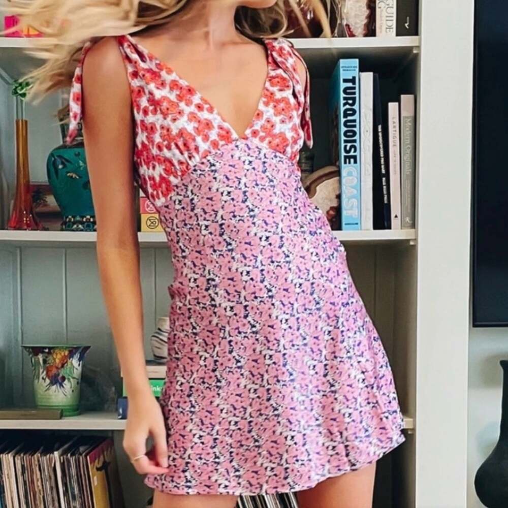 VRG GRL Postcards From Venice Bias Cut Mini Dress Ditsy Floral Print US 6